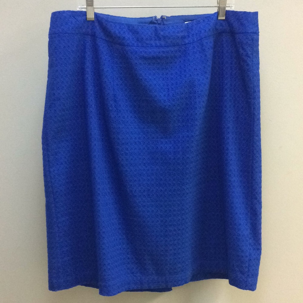 Coldwater Creek Sz 18 eyelet lace pencil Blue